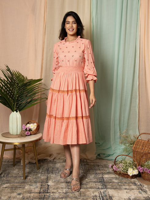 AAHELI RADIANT MEADOWS PEACH COTTON KANTHA TIERED DRESS AAHELI RADIANT MEADOWS PEACH COTTON KANTHA TIERED DRESS